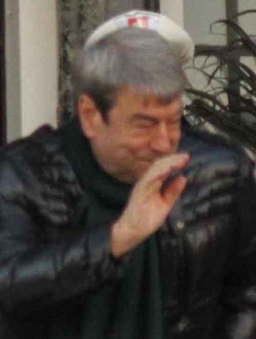 Lo stadio si spacca su Aldo Spinelli 