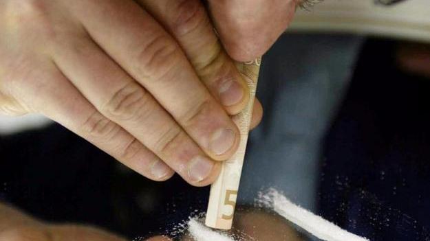 Anche un avvocato e dei minorenni nel giro della coca