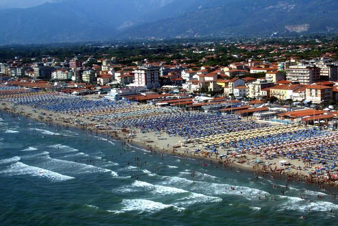 Fisco, operazione "sabato grasso": controlli nei locali, incassi a più 57% 