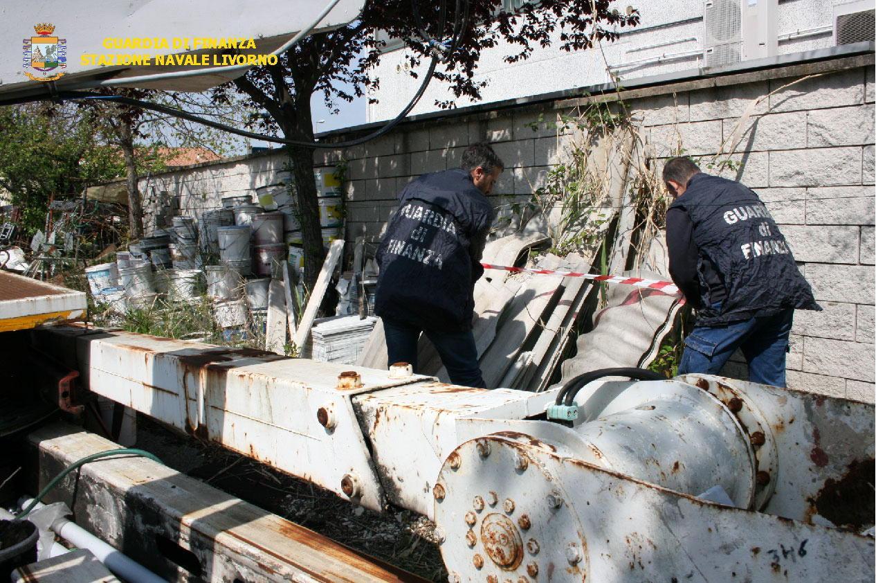 Sequestrata discarica abusiva, denunciati i titolari di due società