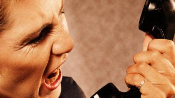Otto milioni di chiamate a “non contattabili”. Non si fermano le telefonate moleste
