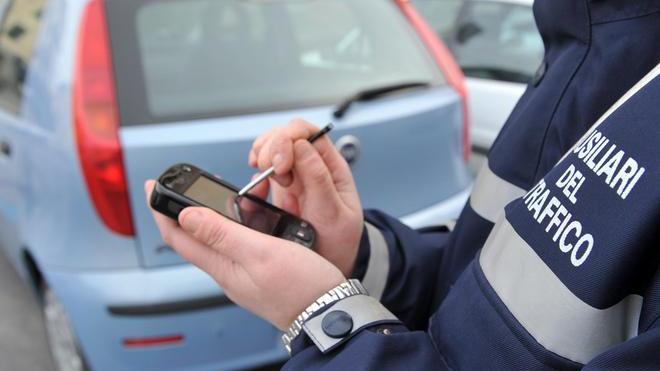 Multe, 5.200 euro al giorno nelle casse del Comune