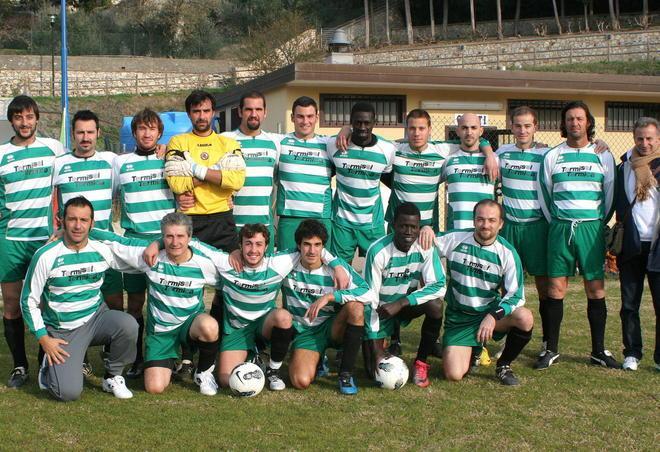 Quercianella su di giri: poker di reti al Caletta