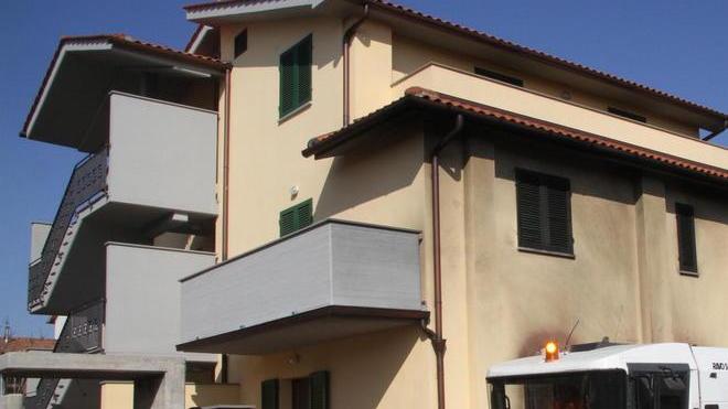 Camper distrutto dall’esplosione della bombola del gas