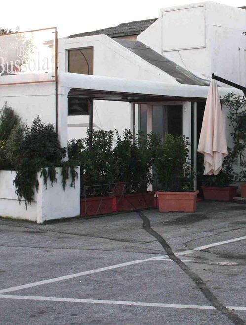 Rissa alla Bussola: otto denunciati 