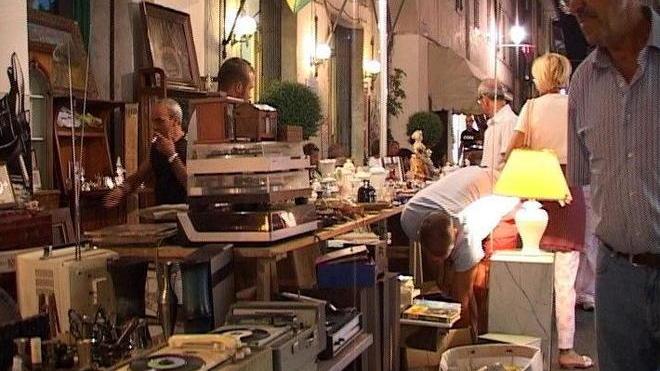Flop del mercato in centro Commercianti infuriati