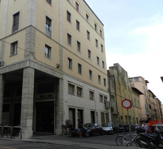 75 posti auto nel Moderno 