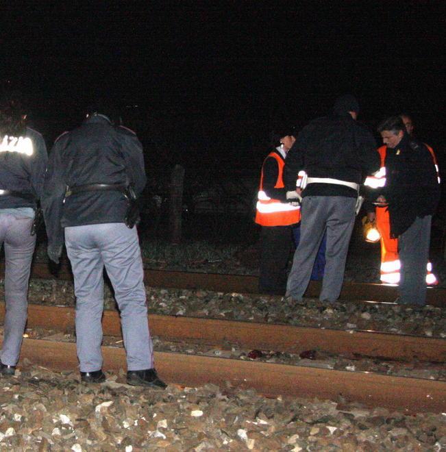 «Basta con i suicidi serve un muro lungo la ferrovia» 