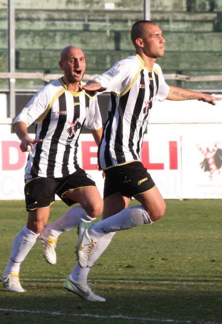 Viareggio da sogno conquista Monza con tre cannonate 