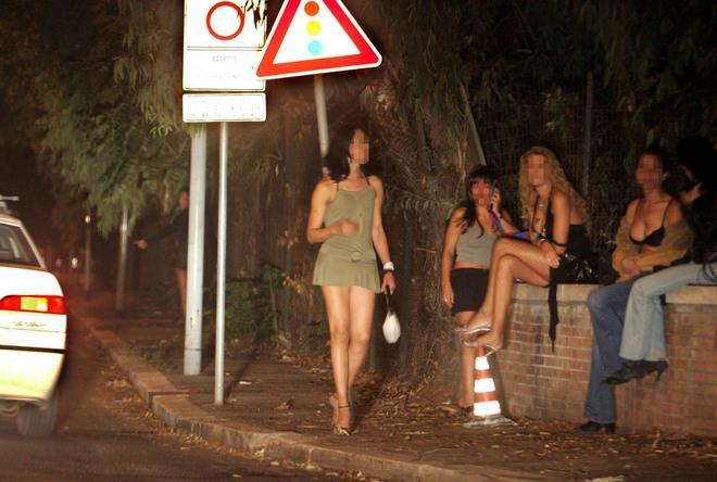 Lotta alla prostituzione sono già 57 le multe 