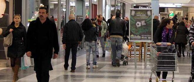 Crisi, la spesa è più leggera Al Carrefour meno 30% 