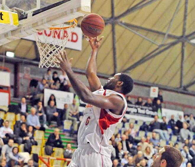 Jones, ottima serata Garanzia Toppo