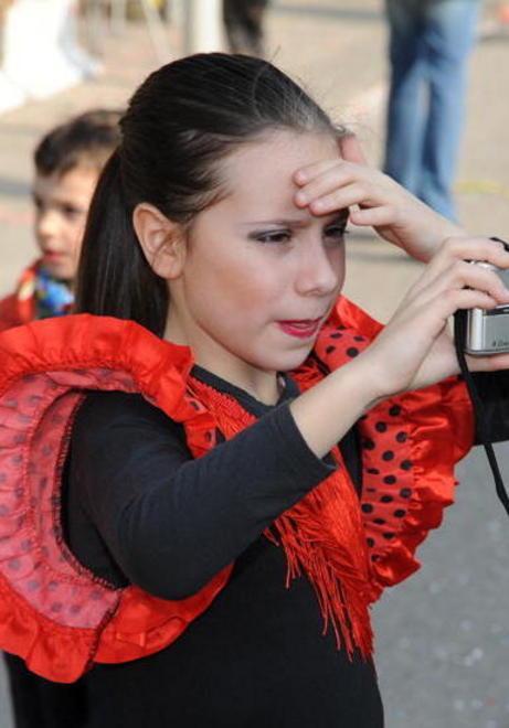 Carri e maschere ecco i mille colori del carnevale 