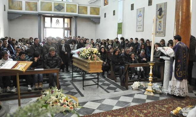 Un paese in lacrime per Claudia 