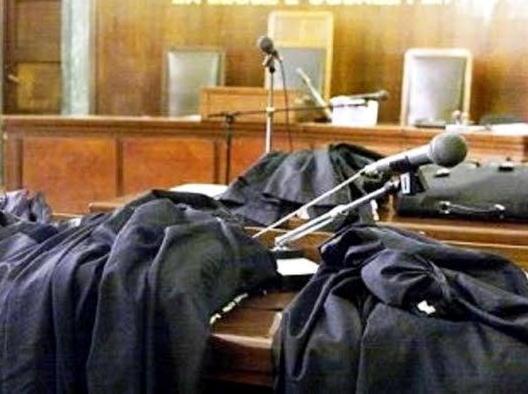 «Va tolta la mia immagine dall’archivio dei carabinieri»