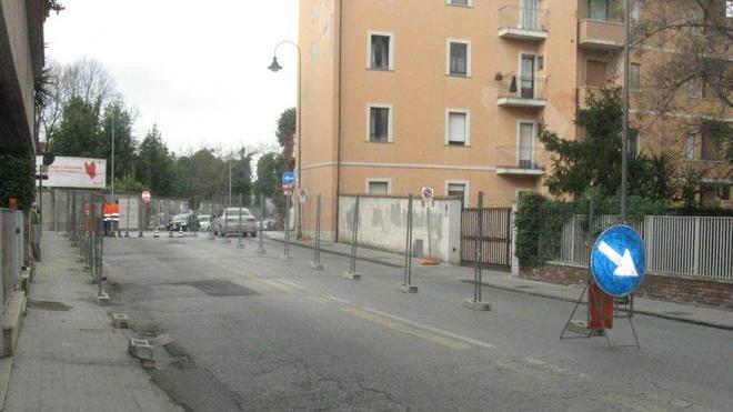 Mezzo milione di euro per asfaltare le strade