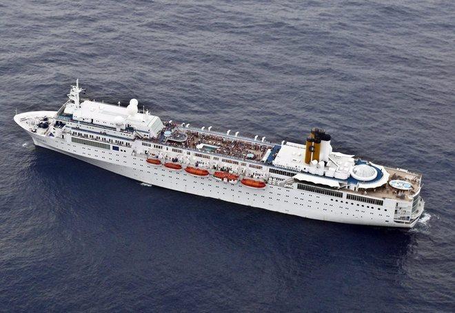 Due carraresi a bordo della Allegra 