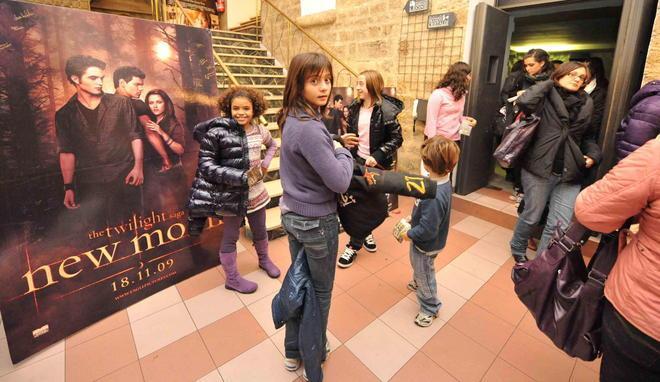 Cinema, cresce l’affanno spettatori in calo del 20% 