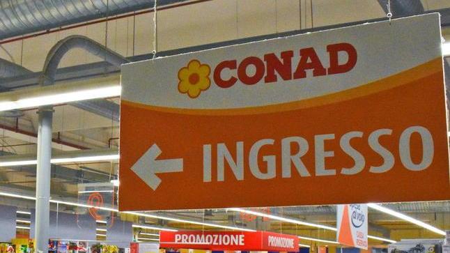 Conad, colpo grosso da 1 miliardo: compra Auchan e scalza Coop