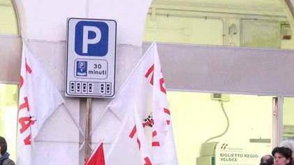 Protesta dei no-Tav alla stazione