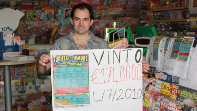 87mila euro con il Superenalotto