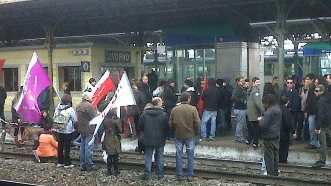 No-Tav, la protesta sui binari