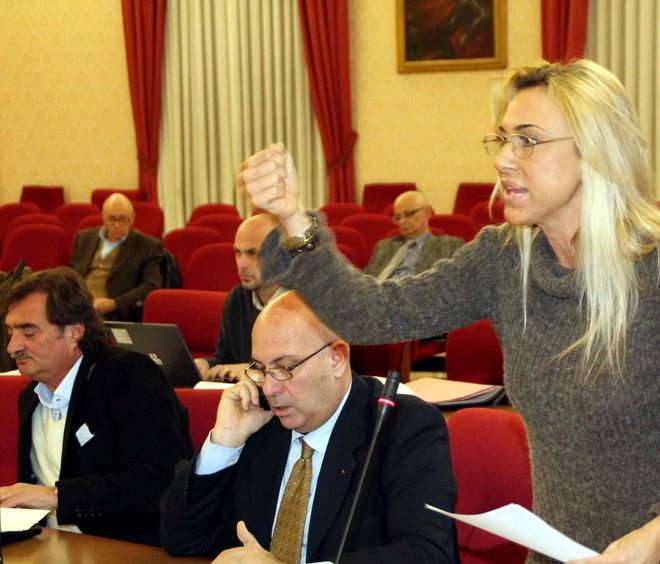 «Vaccaro, così è da dilettanti della politica» 