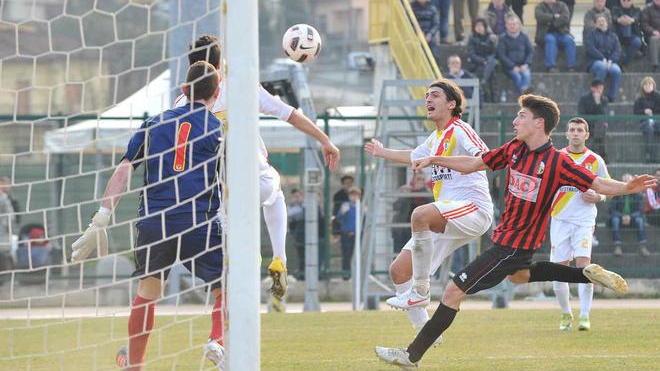Quarrata cede solo nel finale nella festa promozione di Lucca