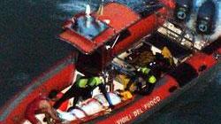 Si getta dal ponte di Calignaia, salvo per miracolo