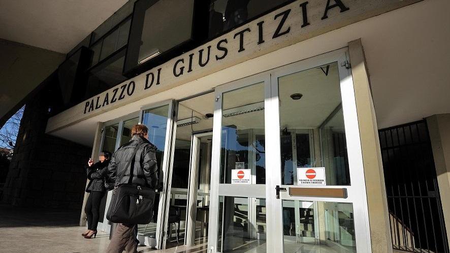 Il tribunale di Grosseto (foto Agenzia Bf)