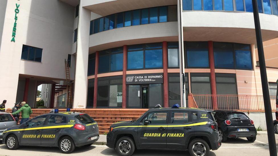 Quei soldi versati a Giambra dalla Società della Salute