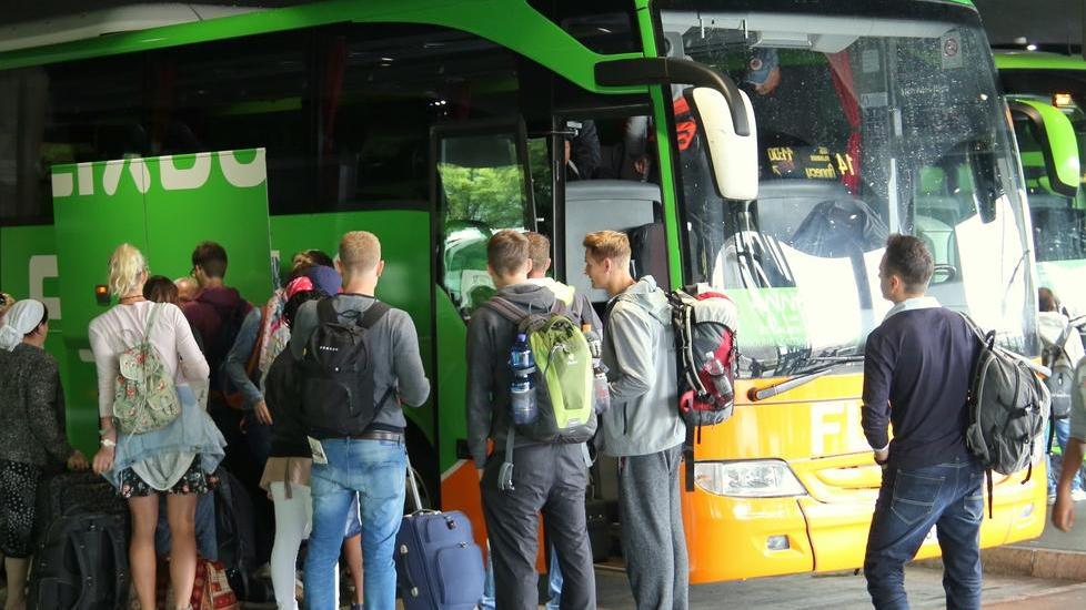 FlixBus attiva nuove partenze:da Ferrara a Ginevra e Lione