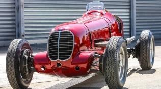 Maserati. Nello showroom del Tridente l’unico esemplare della 320S