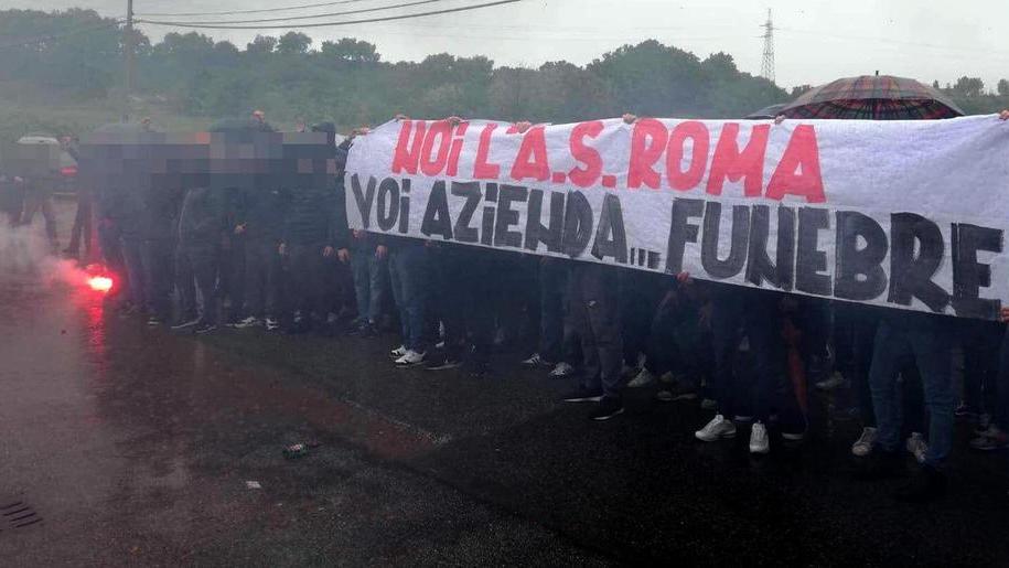 Caso De Rossi, l’ira dei tifosi