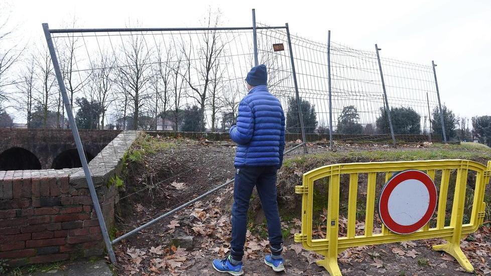 Mura, approvato il progetto per la sicurezza Nuovi parapetti e ringhierine all’interno