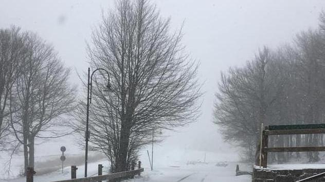 Ancora neve in Garfagnana sopra quota 1.300 metri