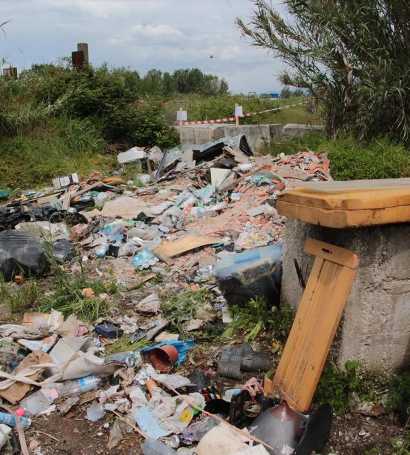 Dalla Morina a Torre del Lago molte altre discariche 
