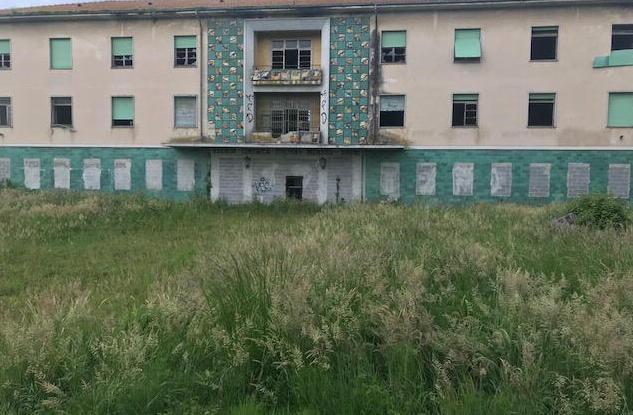 Ancora degrado all’ex Laveno