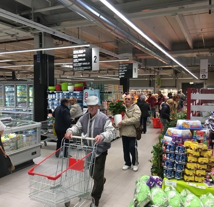 Da Unicoop 100mila euro per i progetti di solidarietà