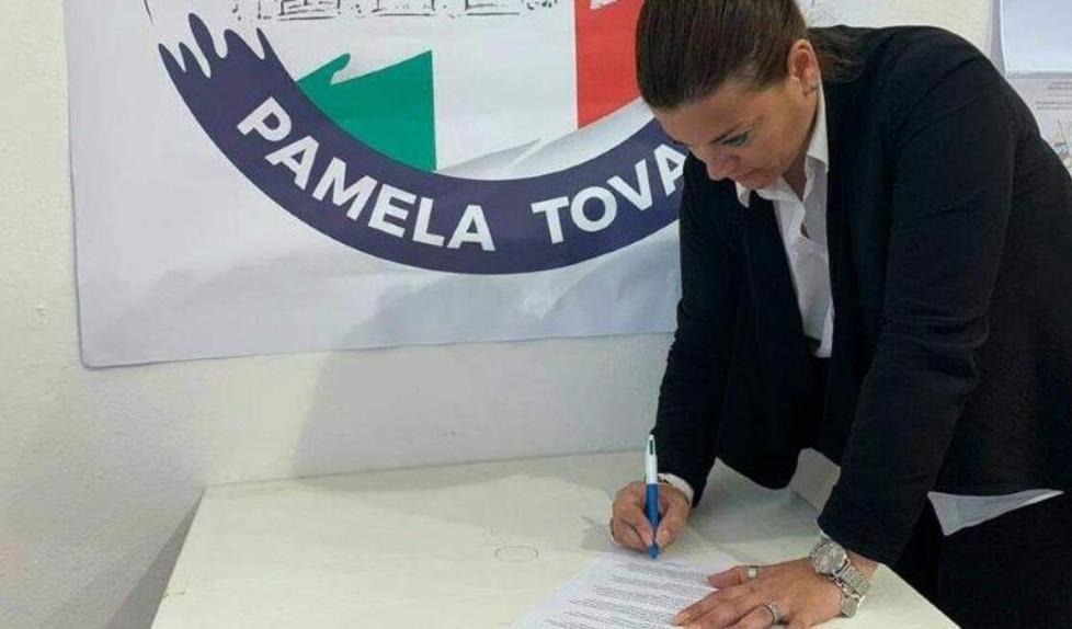 Tovani firma per la legalità