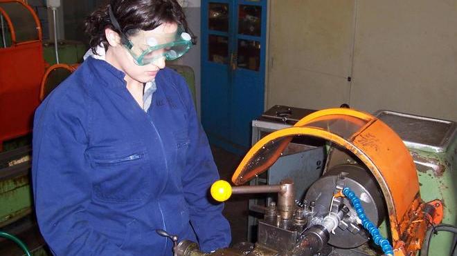 Le donne che amano i lavori da uomini