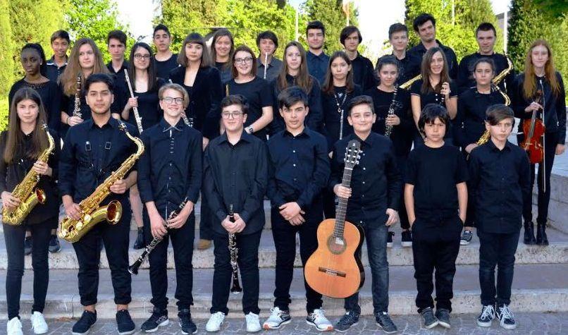 Convenzione tra scuola e Peri per la formazione musicale