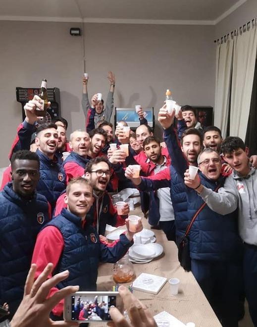 Clamoroso: dopo la promozione il Guastalla lascia a casa tutti 