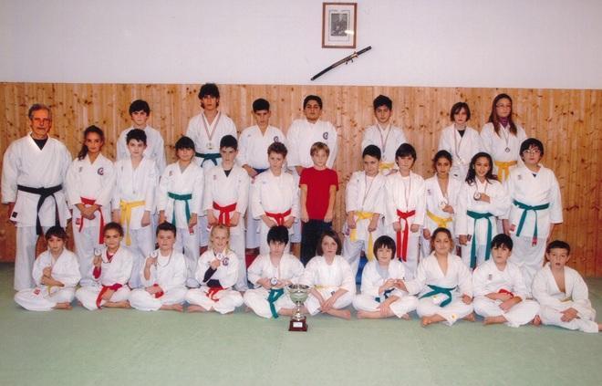 Karate, 4 ori per la Yoseikan 