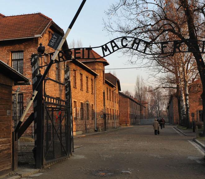 Gli studenti in viaggio ad Auschwitz