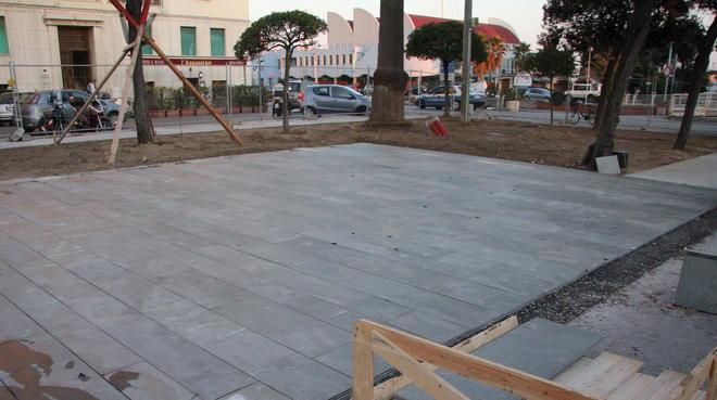 Passeggiata, lavori durante la Pasqua Negozianti in rivolta 