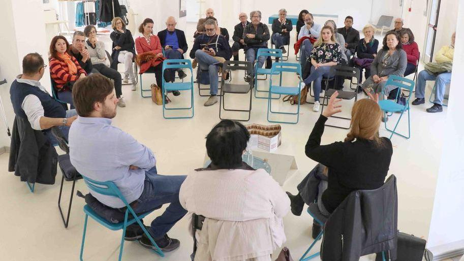La lista Insieme si confronta