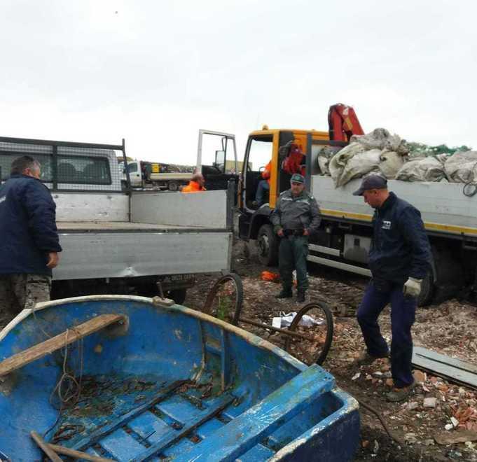 Il “tesoro” dei bracconieri finito e distrutto in discarica 