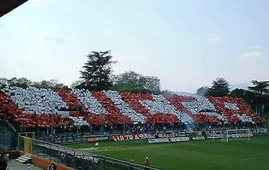 Giornata rossonera: riaprire la curva ovest