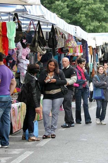 Mercato del venerdì, è scontro sul trasloco 